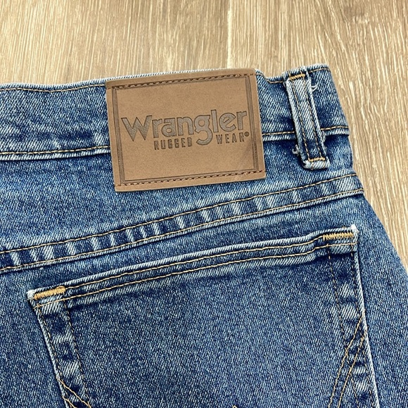 Wrangler Denim Cutoff Shorts Size 8/10 - Picture 3 of 5